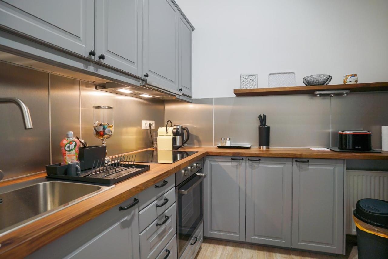 Koffer Apartman Eger Zewnętrze zdjęcie