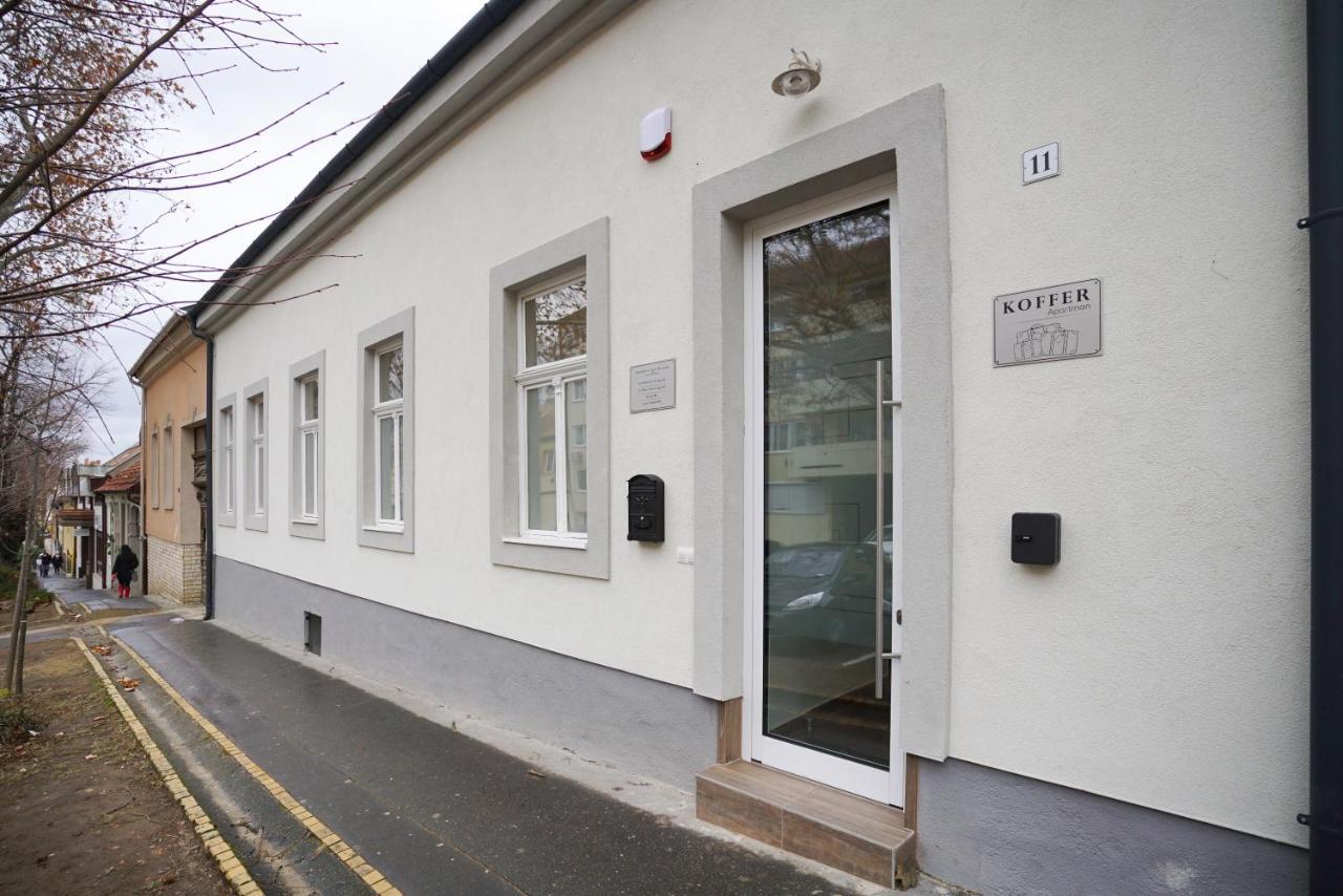 Koffer Apartman Eger Zewnętrze zdjęcie