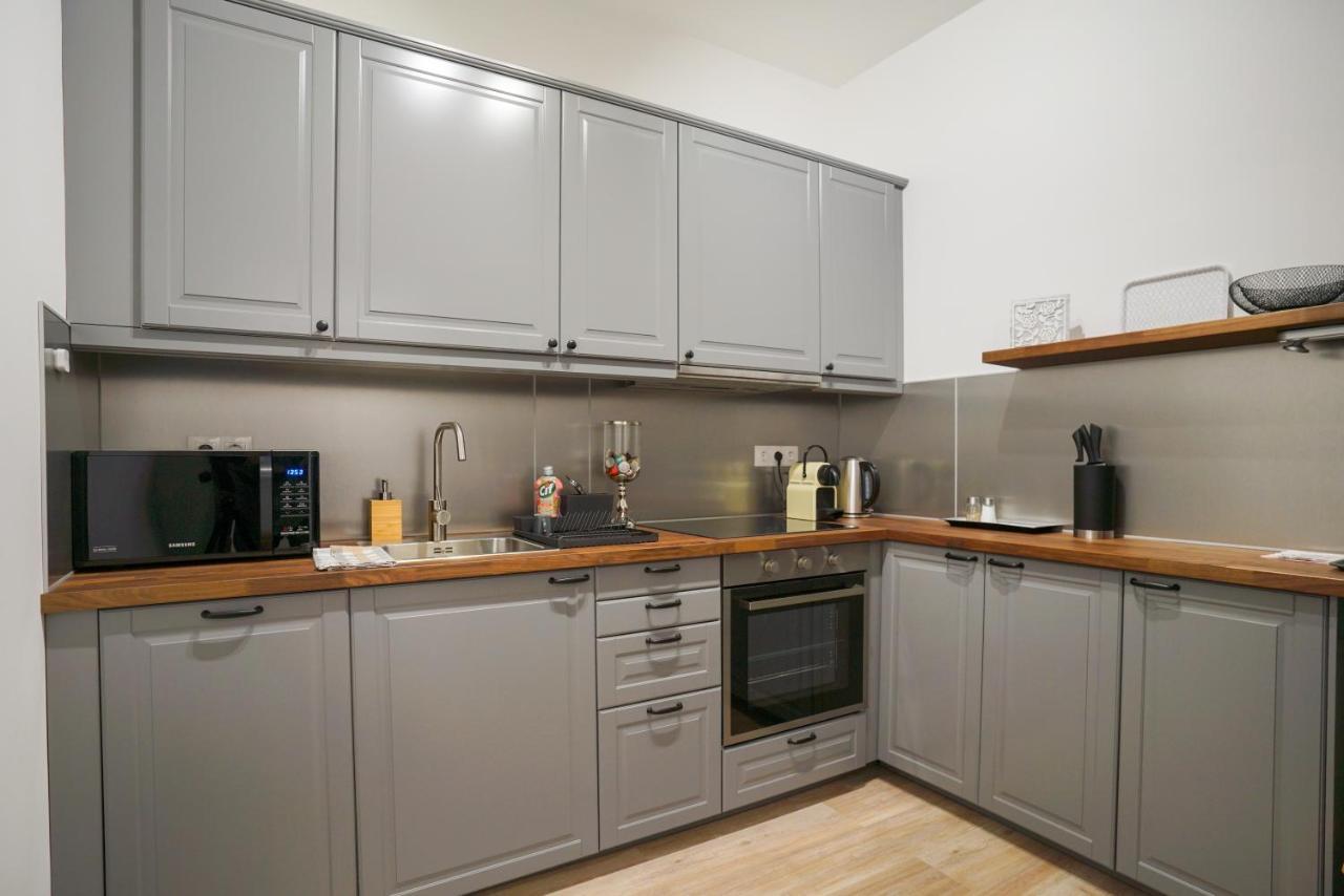 Koffer Apartman Eger Zewnętrze zdjęcie